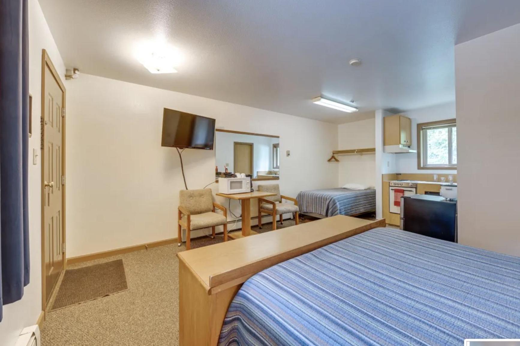 Alpine Inn Motel Cooper Landing Dış mekan fotoğraf